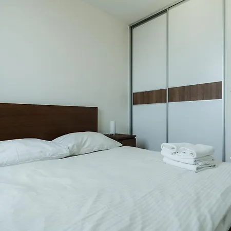 Apollis Business&budget By Ambiente Apartment