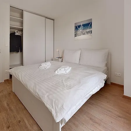 Apollis Business&budget By Ambiente