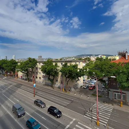 Appartamento Apollis Business&budget By Ambiente