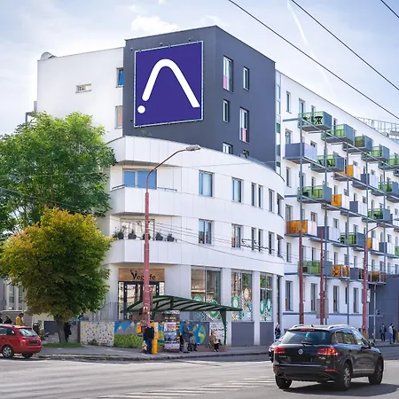 Apollis Business&budget By Ambiente Братислава