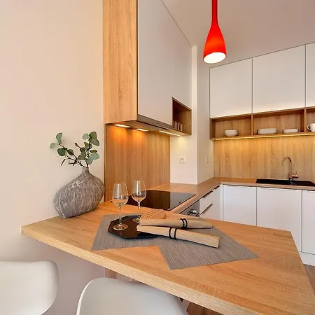Apartment Apollis Business&budget By Ambiente *