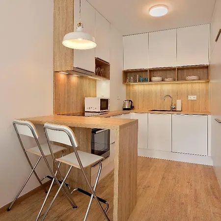 Apartment Apollis Business&budget By Ambiente *