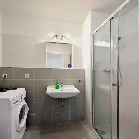 Apartment Apollis Business&budget By Ambiente