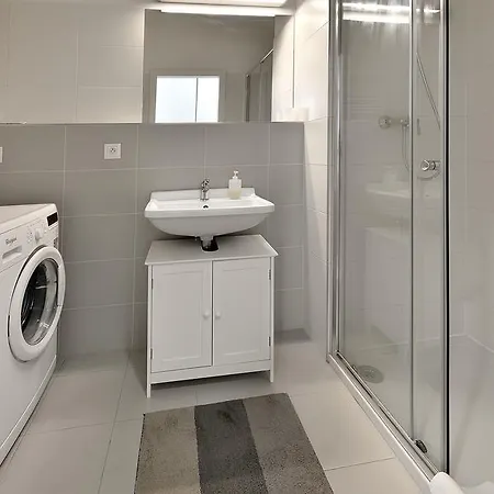 Appartamento Apollis Business&budget By Ambiente Bratislava