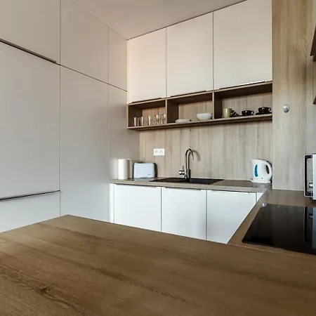 Apollis Business&budget By Ambiente Bratislava