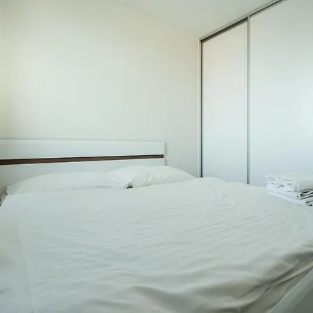 Apollis Business&budget By Ambiente شقة