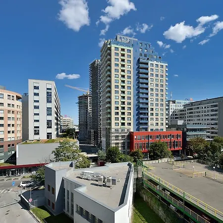 公寓 Apollis Business&budget By Ambiente