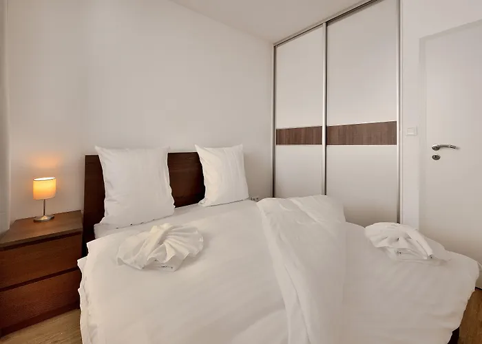 Apartment Apollis Business&budget By Ambiente Pressburg