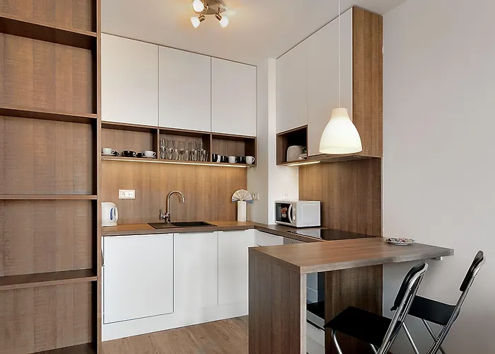 Apollis Business&budget By Ambiente Pressburg