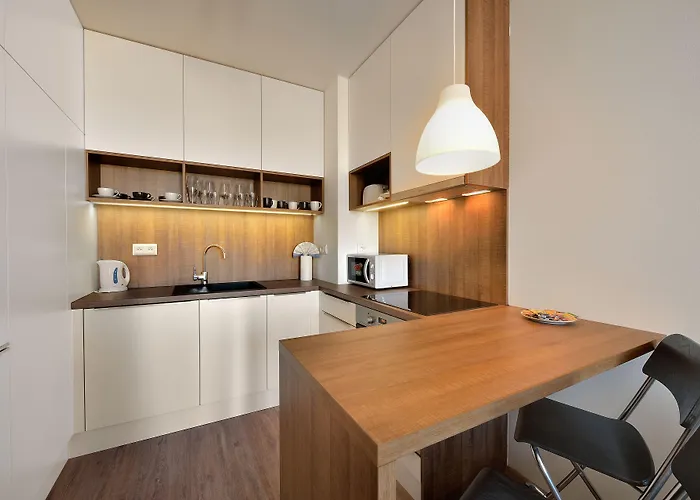 Apollis Business&budget By Ambiente Apartment Pressburg