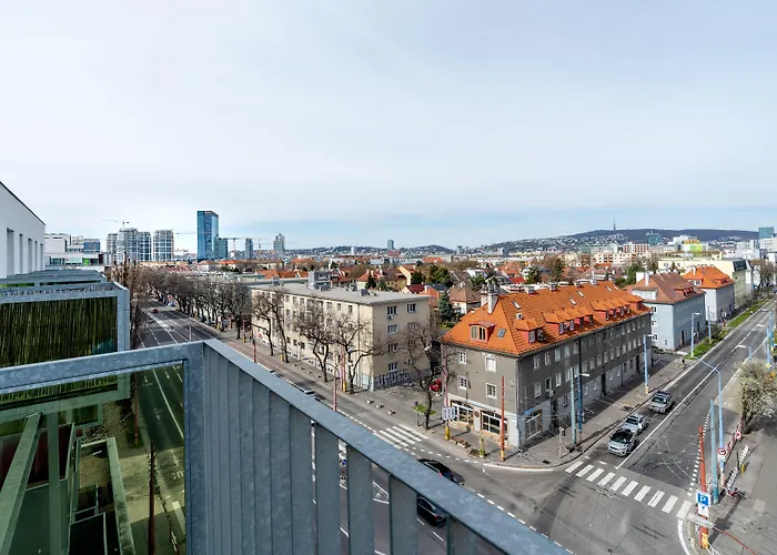 Apollis Business&budget By Ambiente Apartment Pressburg