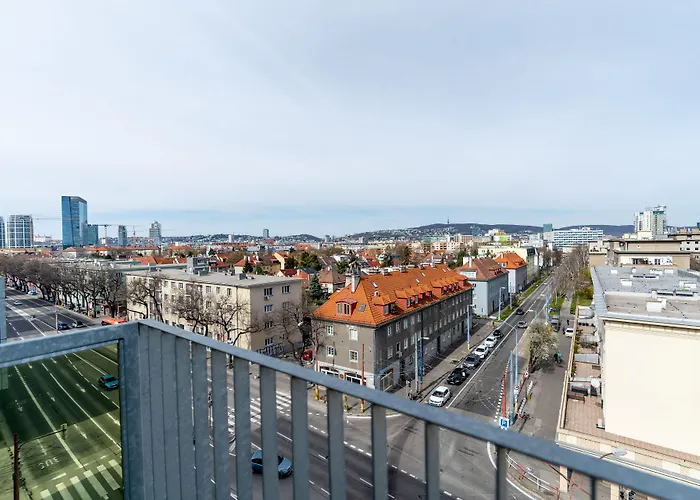 Apollis Business&budget By Ambiente * Pressburg